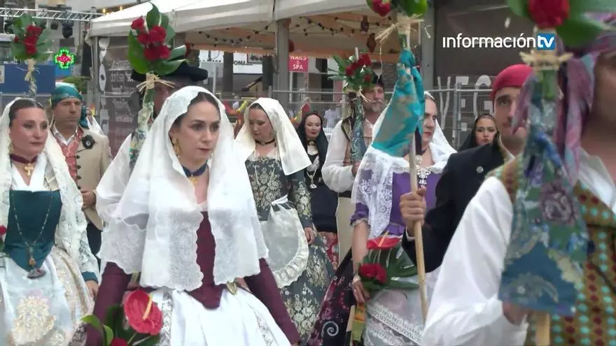 Primer día de la Ofrenda de Flores a la Virgen del Remedio