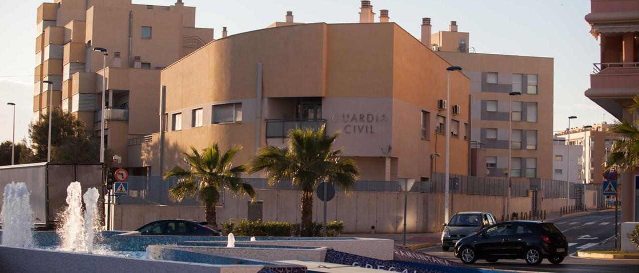 Imagen de archivo del cuartel de la Guardia Civil de Santa Pola