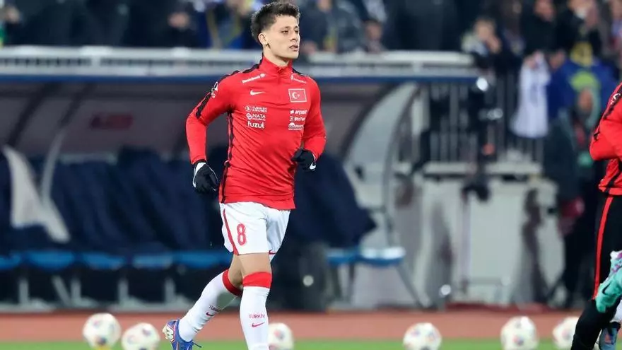 La tarjeta roja a Arda Güler tras el partido contra el Bayern de Munich