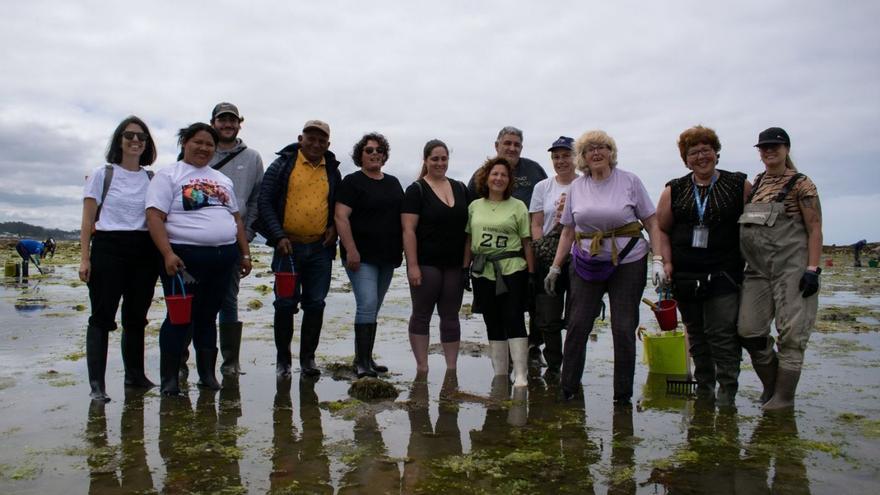 As Mulleres Salgadas súmanse á defensa da global da terra