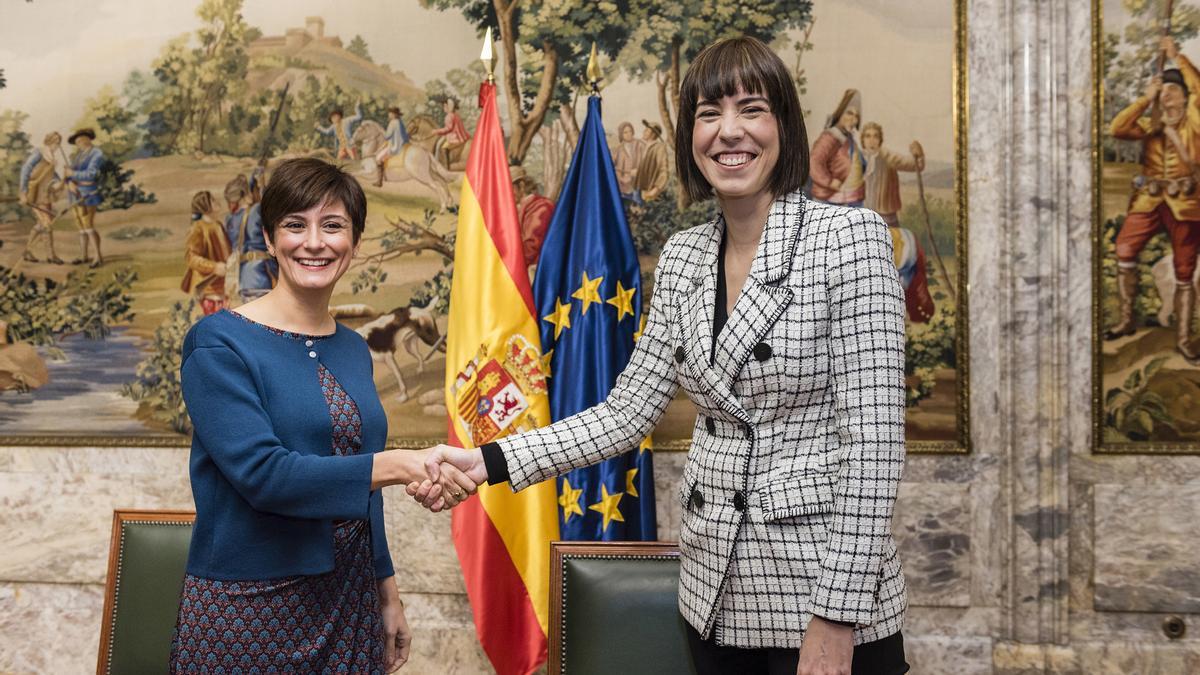 La ministra de Política Territorial, Isabel Rodríguez, y la ministra de Ciencia e Innovación, Diana Morant.