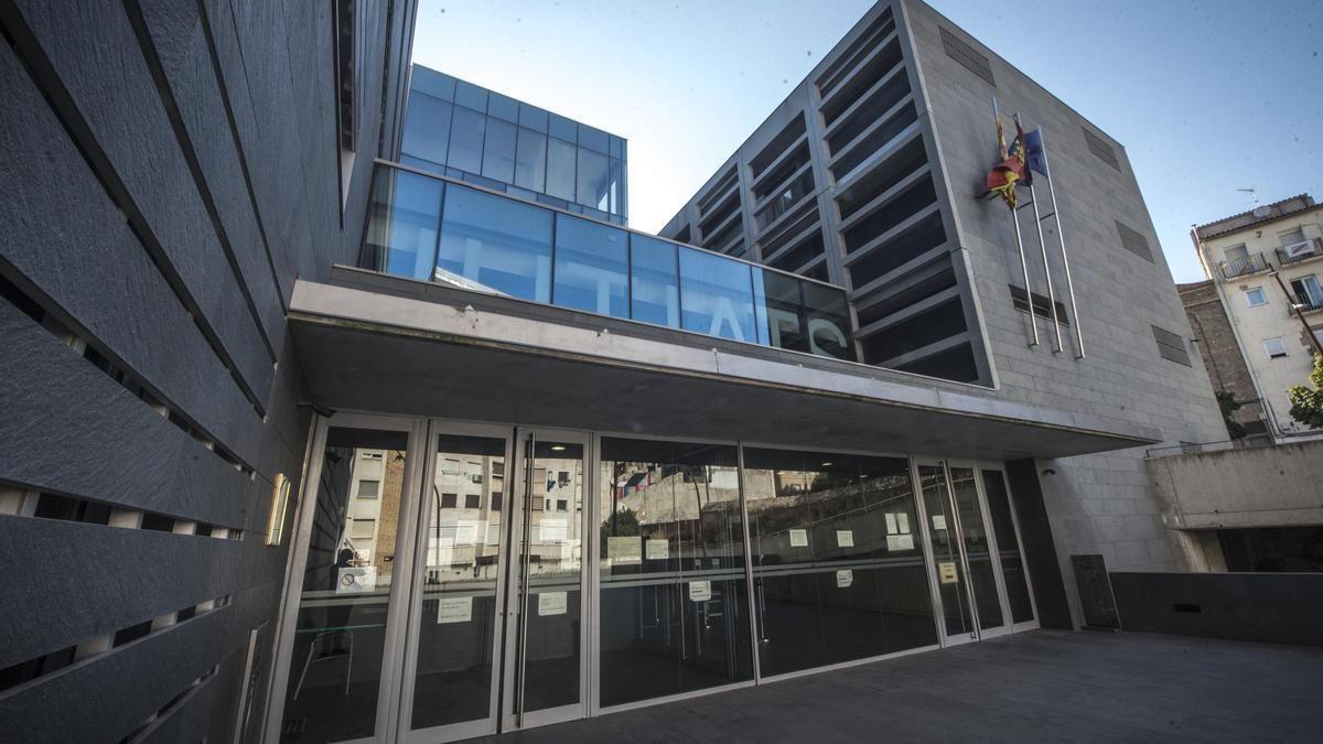 L'entrada dels jutjats de Manresa, en una imatge d'arxiu