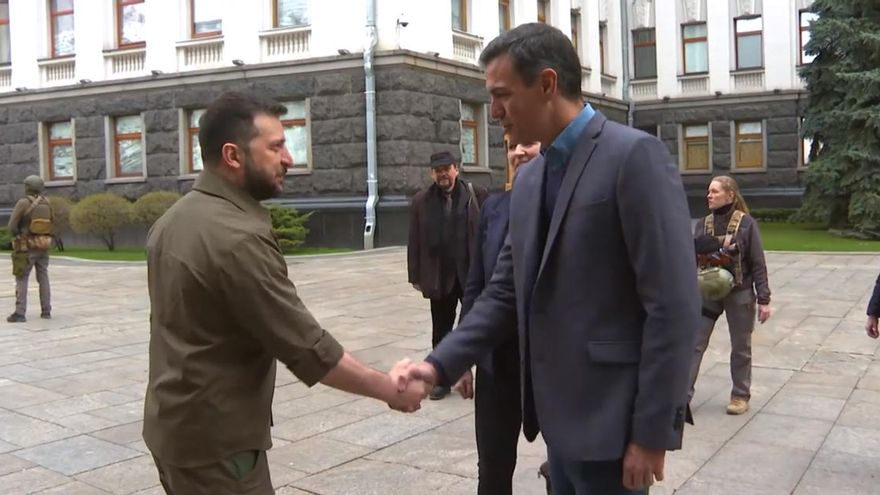 Pedro Sánchez visita Kiev.
