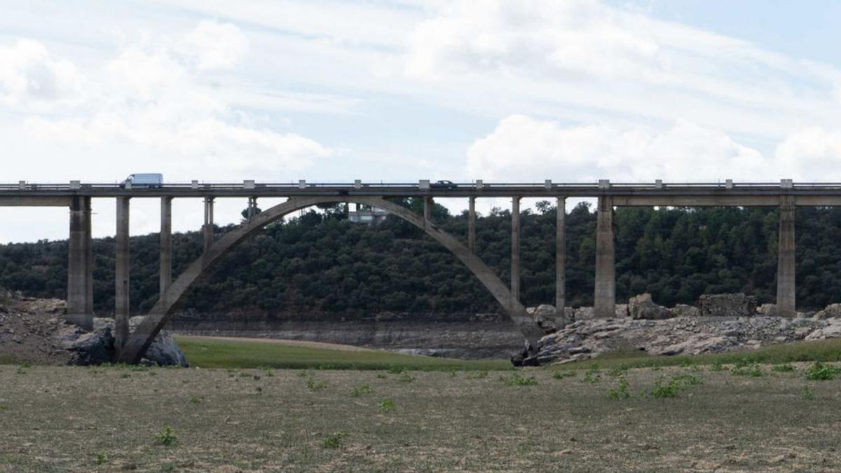 Zona del puente de la estrella, completamente seca en septiembre. | J. L. F.