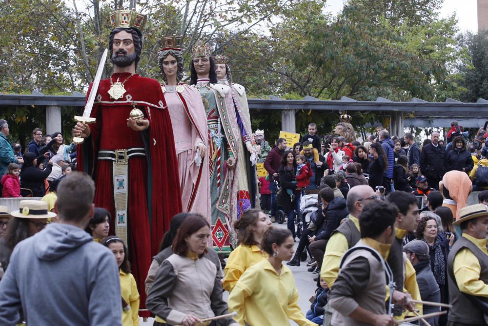 Plantada de gegants i cercavila a Girona