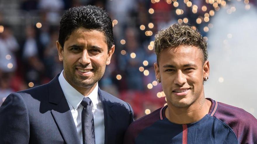 Neymar, durante su presentación con el PSG.