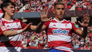 2-0. El Granada se reencuentra con la victoria ante un pobre Alavés