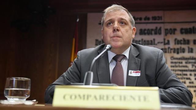 Juan Manuel Serrano, en la comissió d’investigació del cas Koldo. | FERNANDO SÁNCHEZ / EUROPA PRESS
