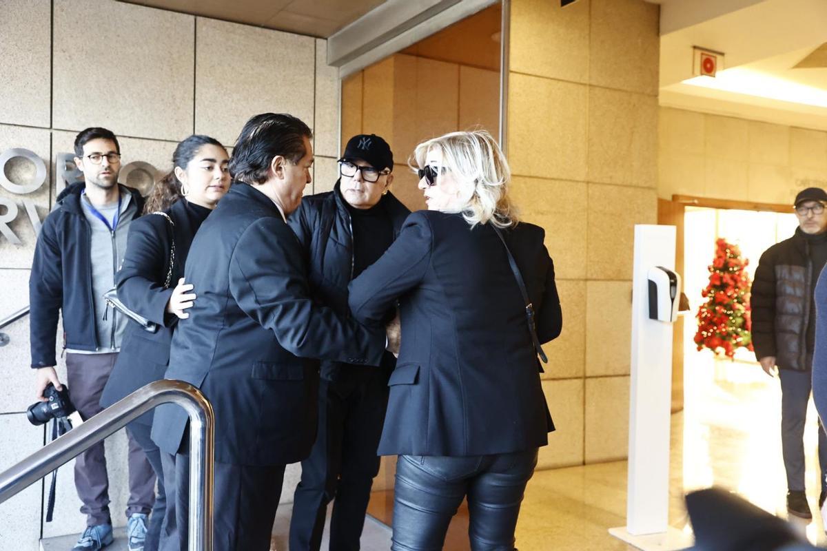 Capilla ardiente de Paco Arévalo en València