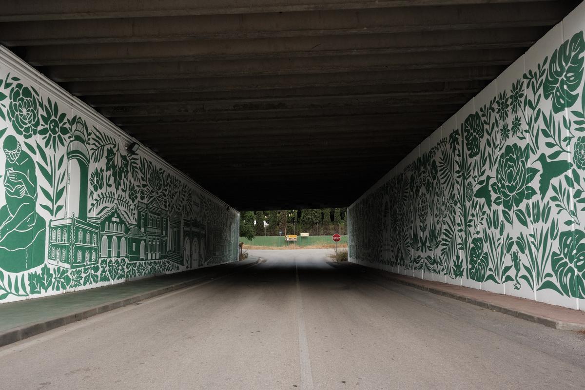 Mural inspirado en el Jardín Botánico de la Concepción.