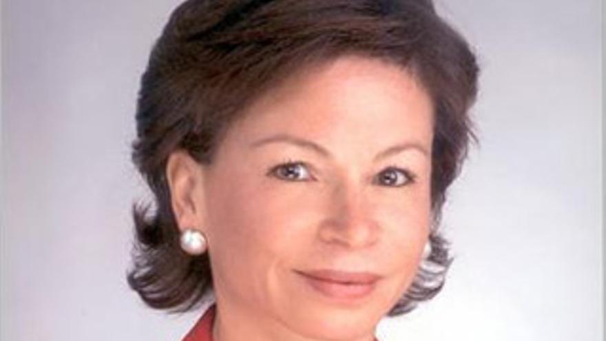 Obama designa a Valerie Jarrett como su asesora principal