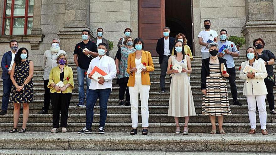 Los del Bloque en el mismo escenario.