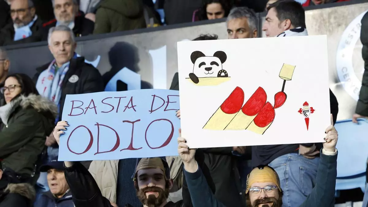 El caso de Borja Iglesias o cómo el discurso del odio salta de las redes sociales a los campos de fútbol