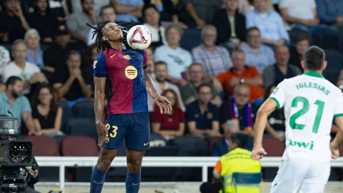 Koundé dio un recital en el duelo ante el Getafe