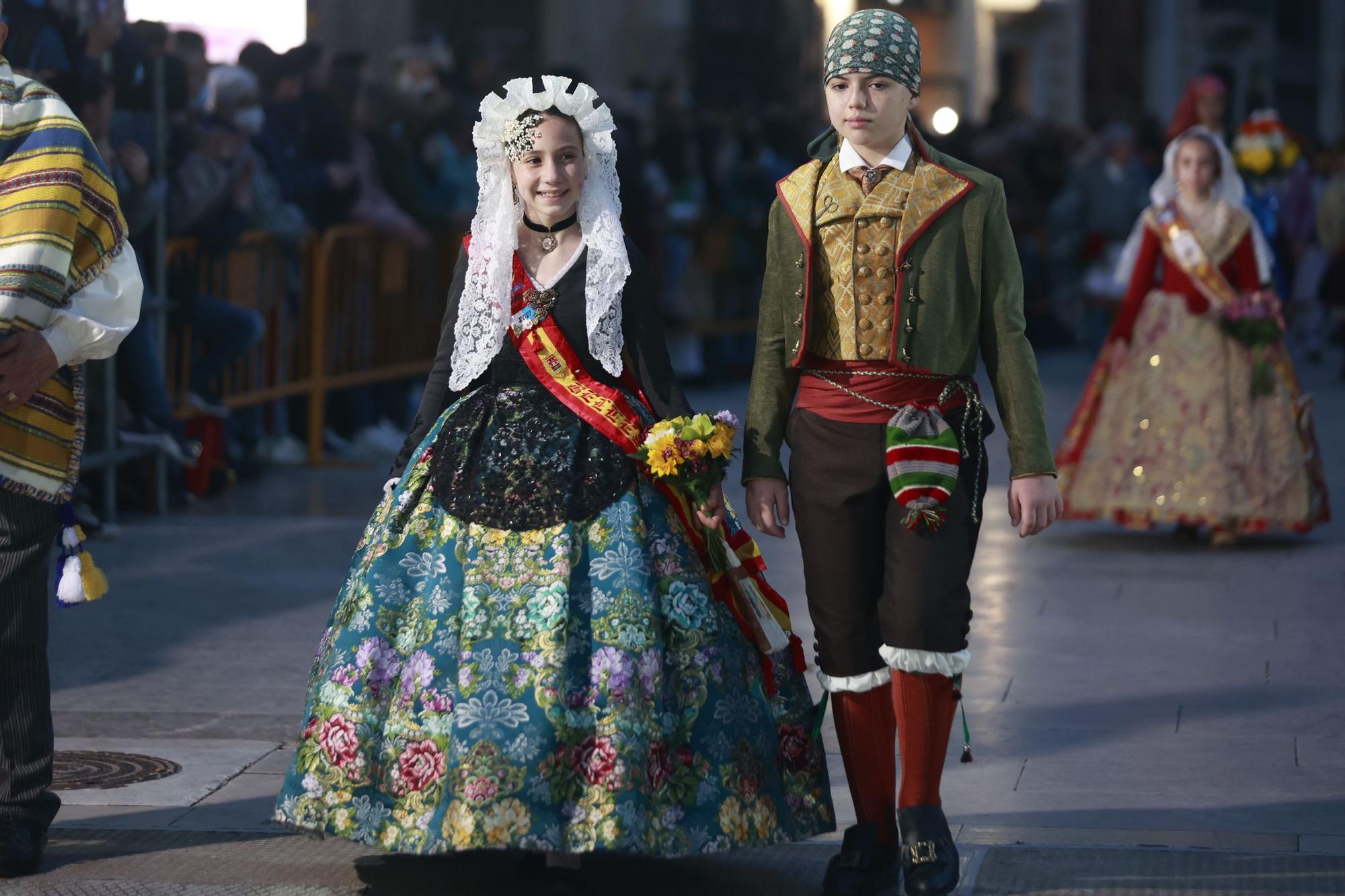 Búscate en el segundo día de ofrenda por la calle Quart (entre las 19:00 a las 20:00 horas)