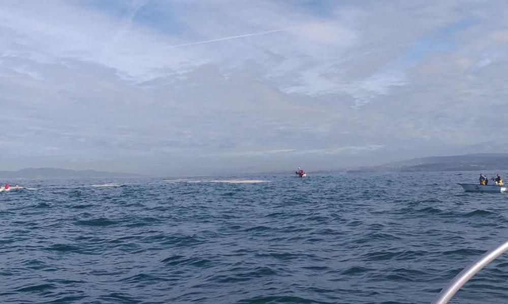 El rescate continúa por tierra, mar y aire