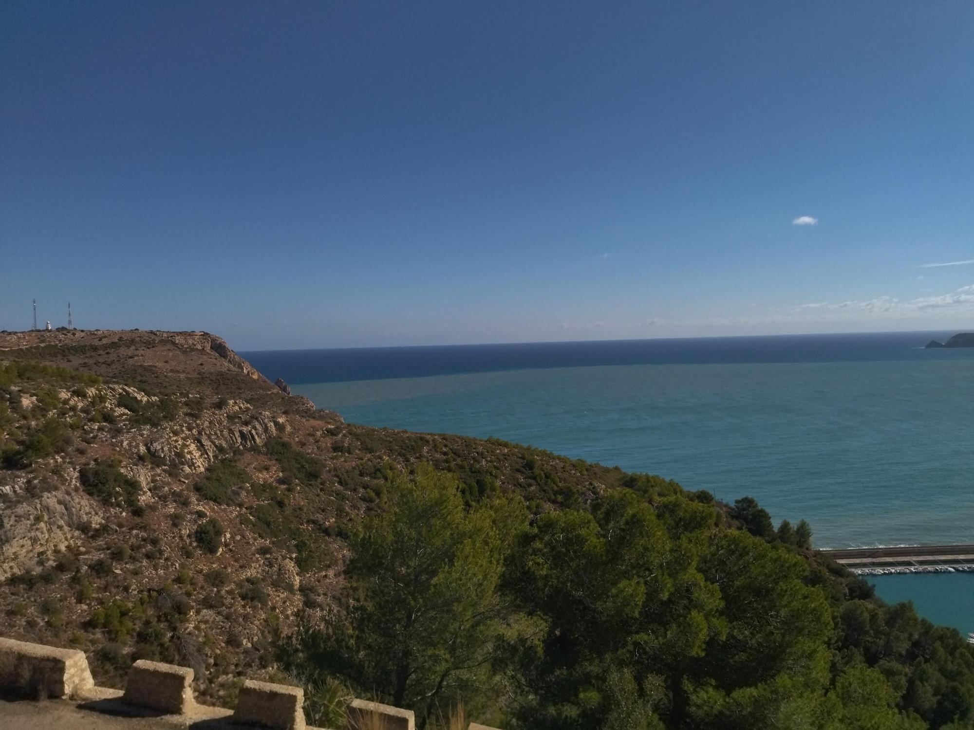 Un mar de contrastes (azules) en Xàbia