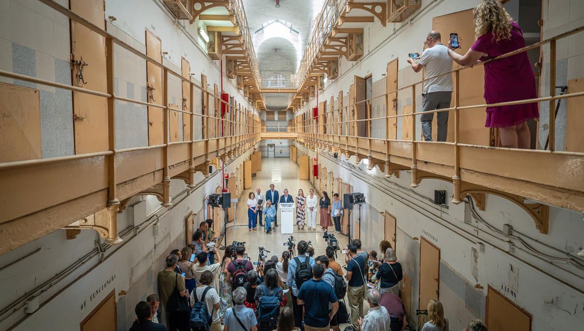 presentación de los resultados del proceso de conservación y restauración de las pinturas murales de la ‘Capilla Gitana’ en la prisión Modelo de Barcelona