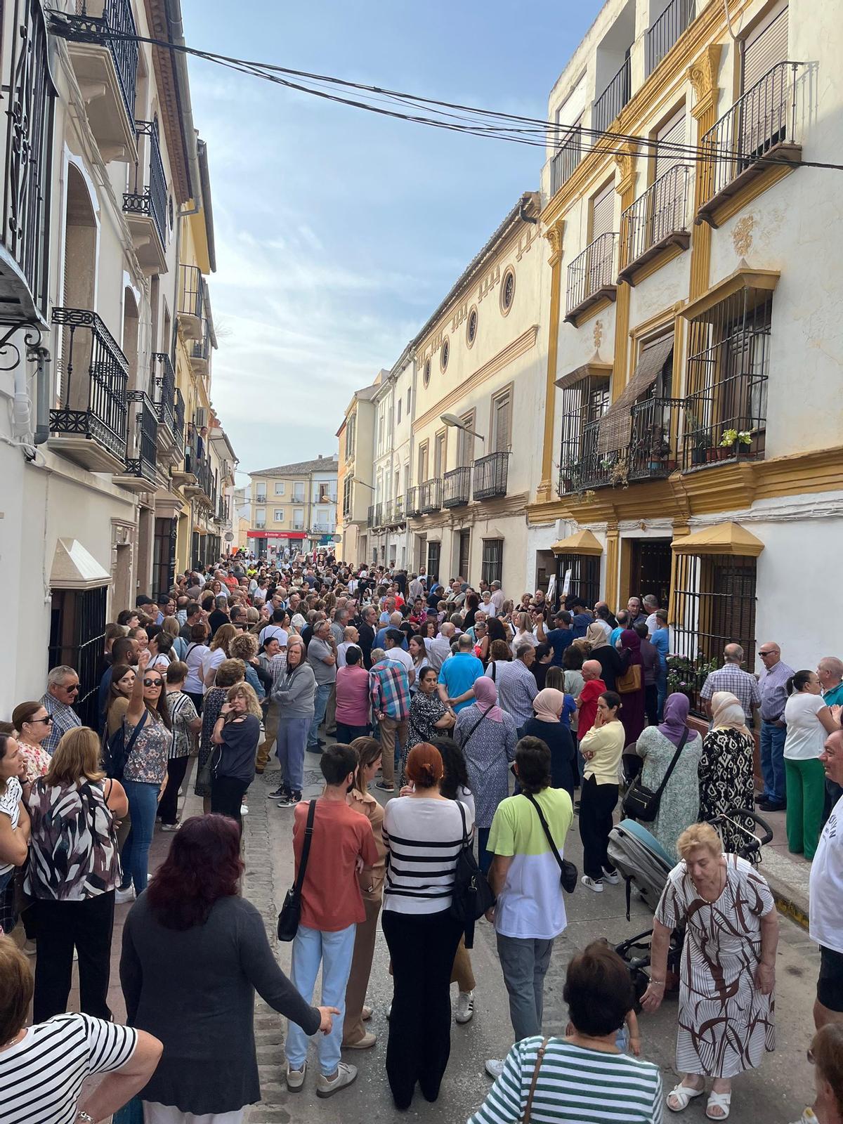 Concentración en Alameda para impedir el desahucio.