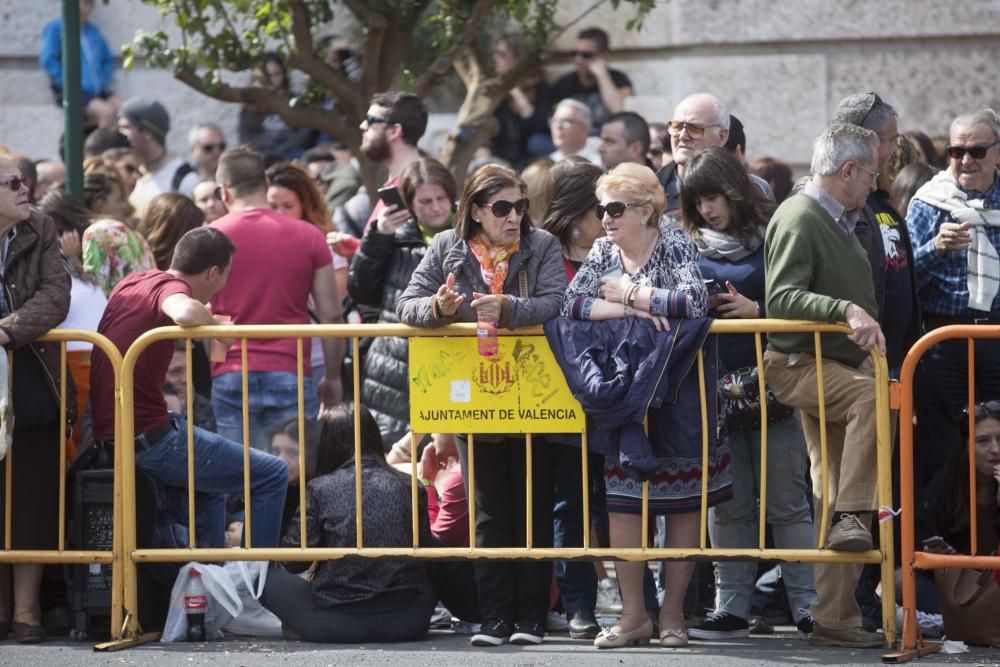 Búscate en la mascletà