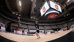 Una imagen del entrenamiento del Joventut, este miércoles en el Palau Olímpic, ya preparado para acoger el torneo