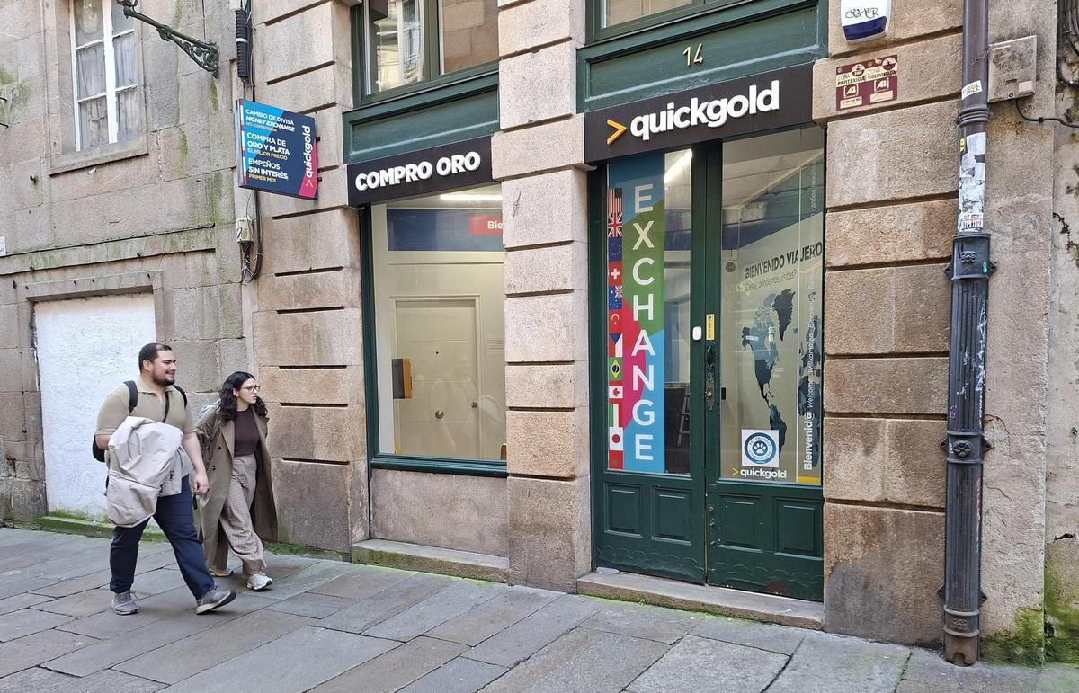 Tienda Quickgold de Santiago en la rúa das Orfas
