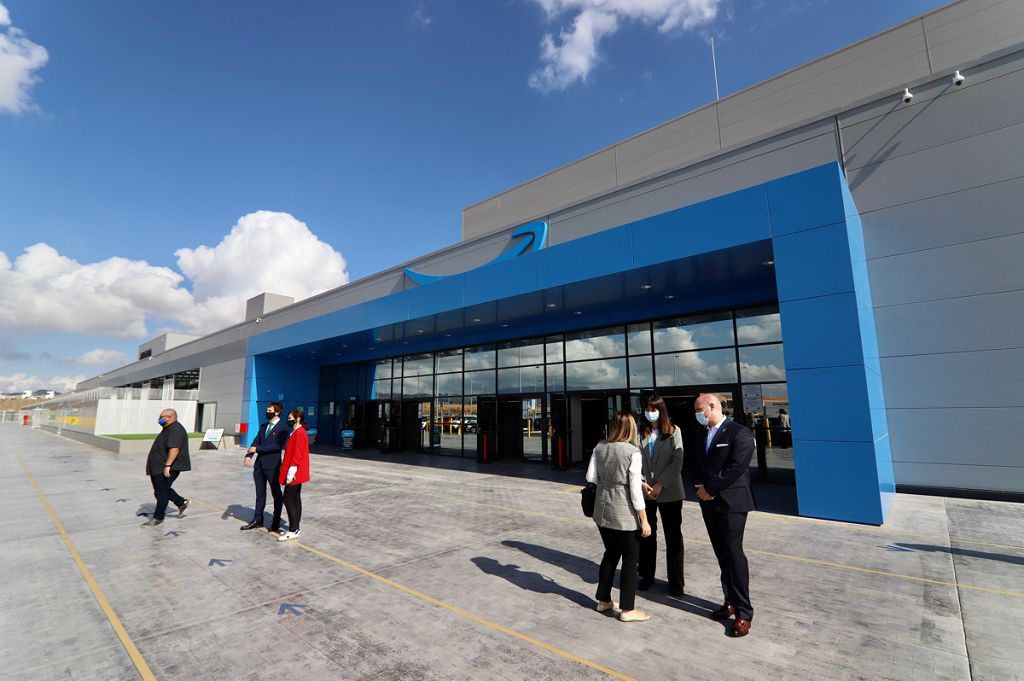 Inauguración del centro logístico de Amazon en Murcia