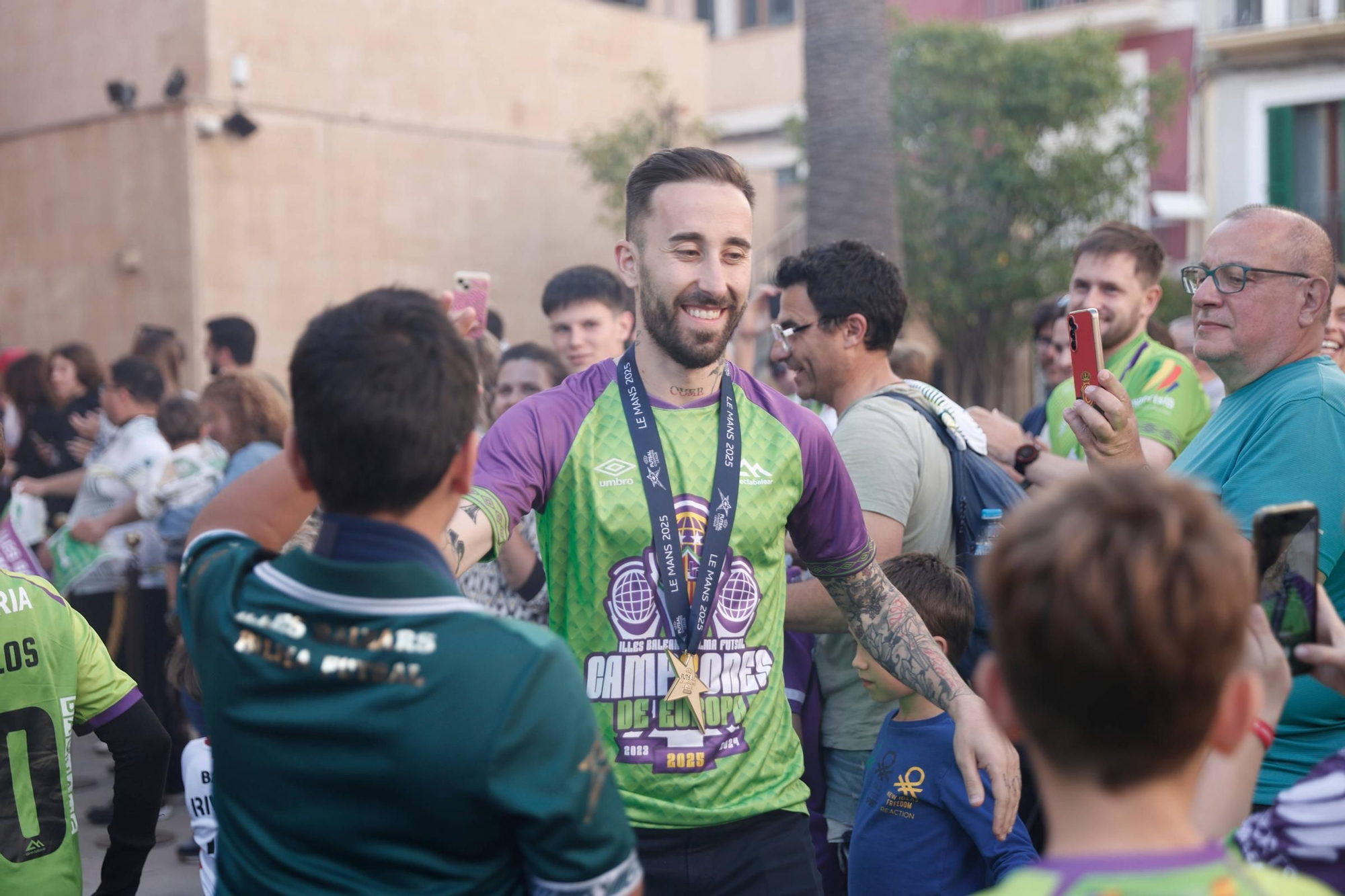 Fin de fiesta del Pama Futsal en el Consolat de Mar