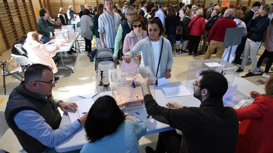 Una de las mesas electorales del pasado 28 de abril