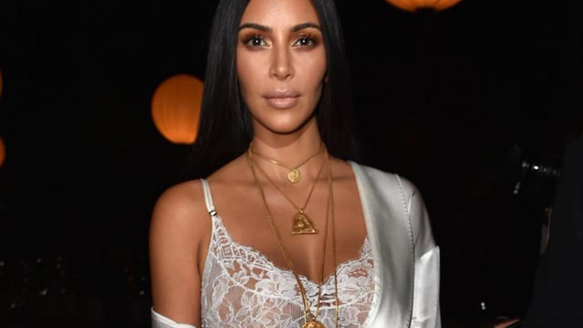 Kim Kardashian deja su web en manos de sus amigos