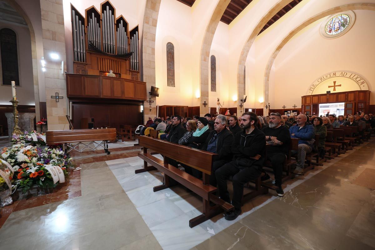 El funeral de Tito Zornoza, en imágenes