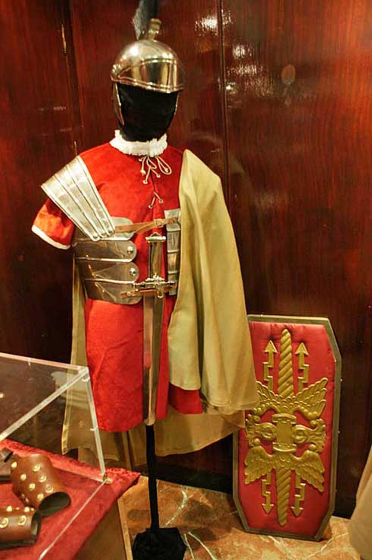 Uniforme de la Centuria de la Amargura utilizado en la década de 1950.