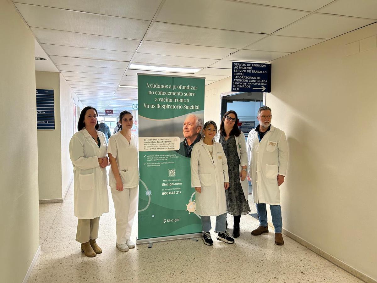 Profesionales del Sergas en la campaña de vacunación.