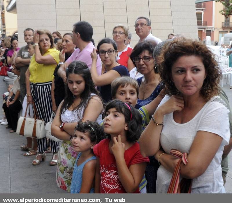 Vila-real se vuelca en la procesión de la Mare de Déu de Gràcia