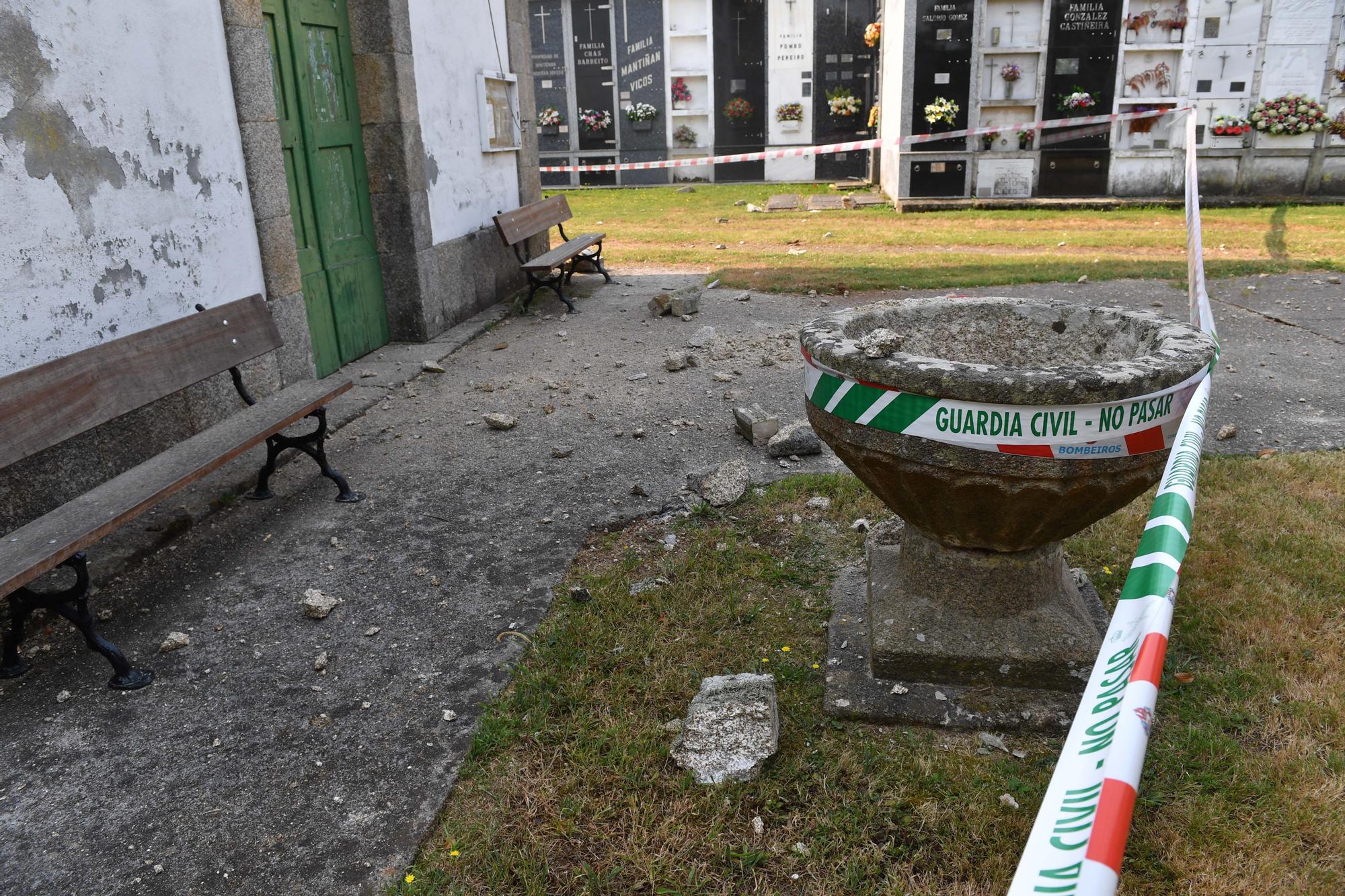 Un rayo rompe el campanario de la iglesia de Orto y causa importantes destrozos