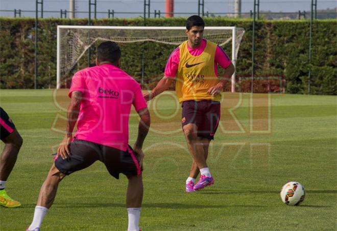 El primer entrenamiento de Luis Suárez en el Barça