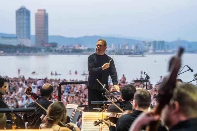 "Clàssica a la platja" con la OBC, dirigida por Ludovic Morlot