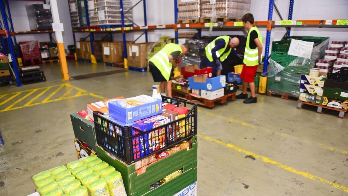 Un banco de alimentos.