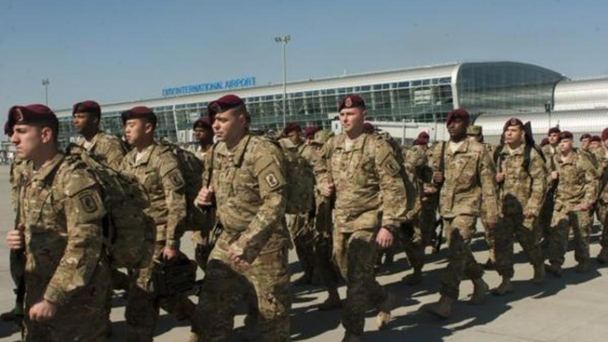 soldados de EEUU llegan a Kiev