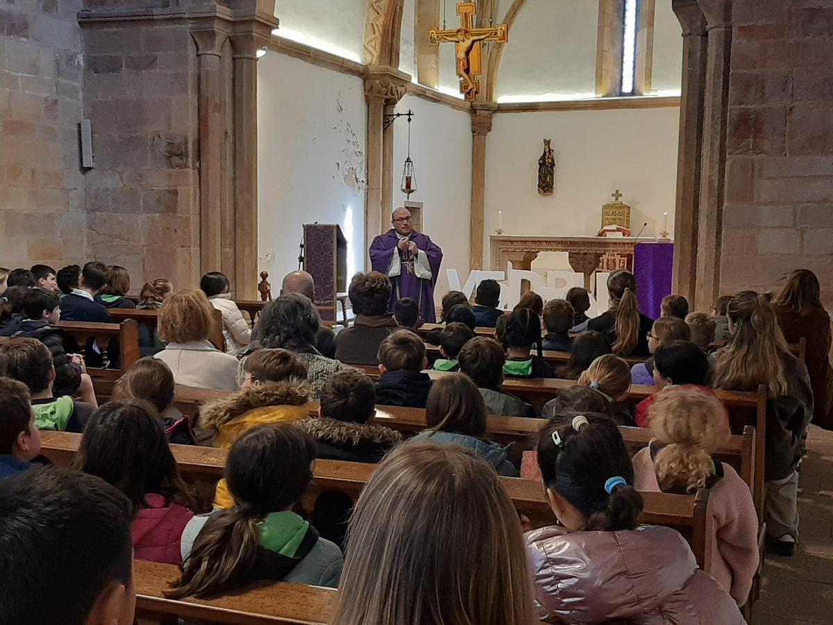 Un momento de la celebración religiosa