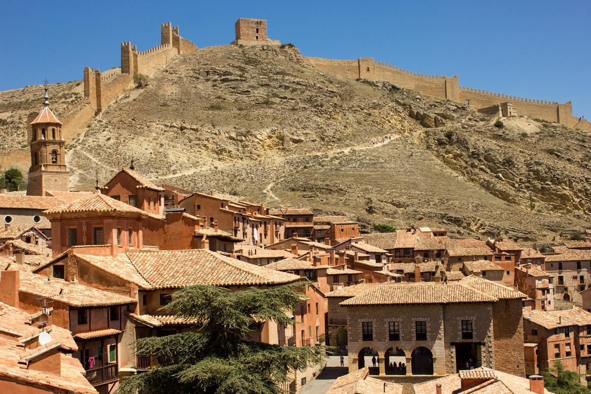 El cinturón amurallado de Albarracín.
