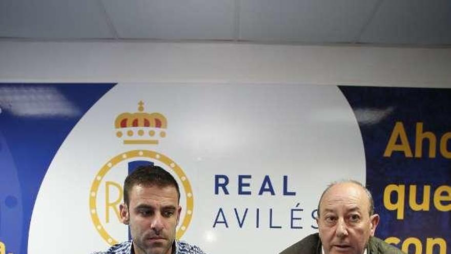 Abraham Albarrán y José María Tejero, en la presentación del técnico.