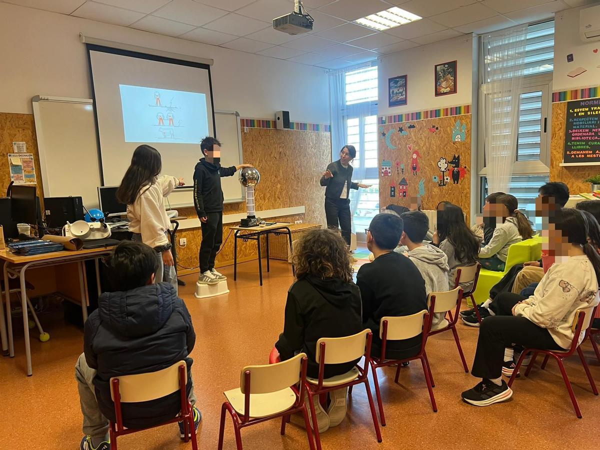 Los alumnos de Albal en uno de los talleres.