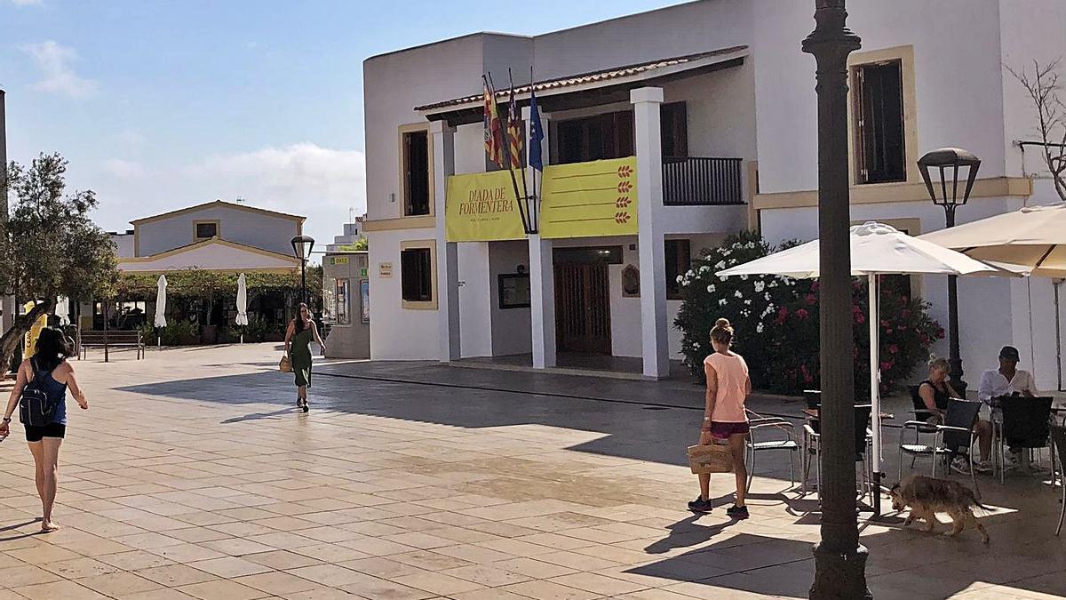 Fachada del Consell Insular de Formentera, en Sant Francesc. | CIF