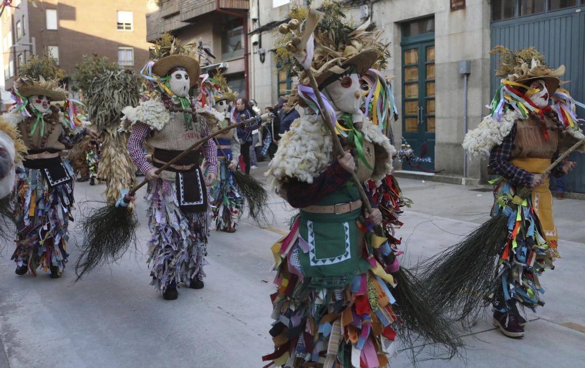 Pasarrúas dos Baldréus por Silleda de 2025. | BERNABÉ/ÁNGEL ABELEDO