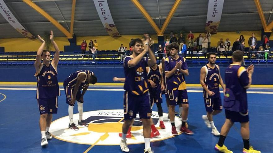 El Novaschool venció al Unicaja.