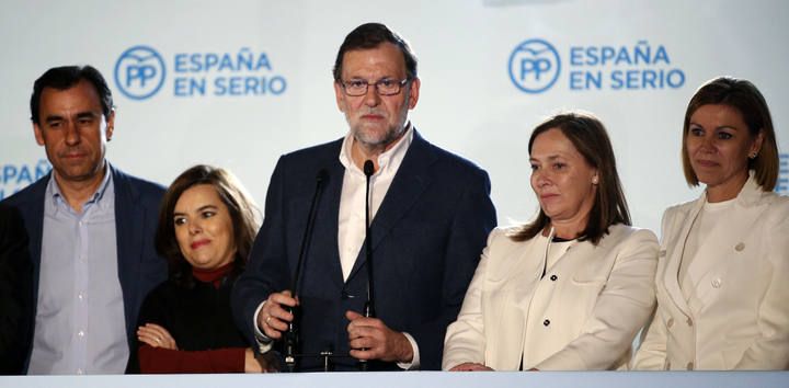 Los candidatos celebran los resultados de las elecciones