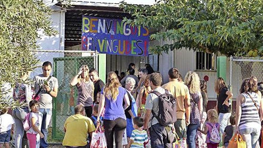 L&#039;escola Carme Guasch fa tretze anys que està en barracons.