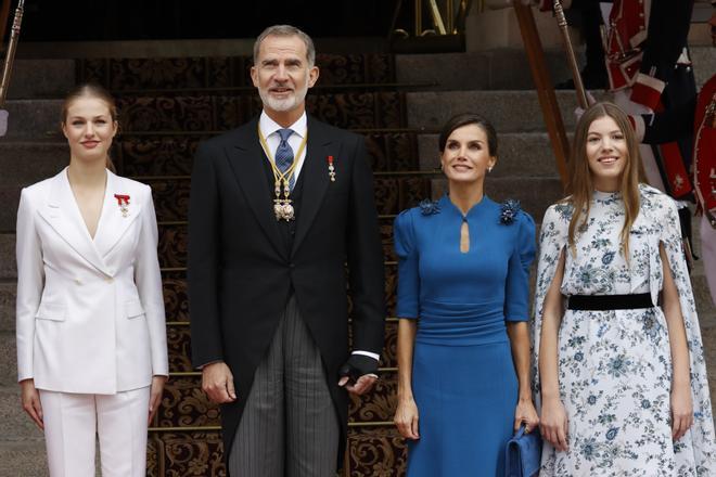 La familia real española durante la jura de la Constitución de la princesa Leonor
