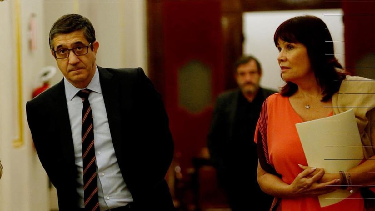 El presidente del Congreso, Patxi López, junto a la vicepresidenta, Micaela Navarro, el pasado 26 de mayo.